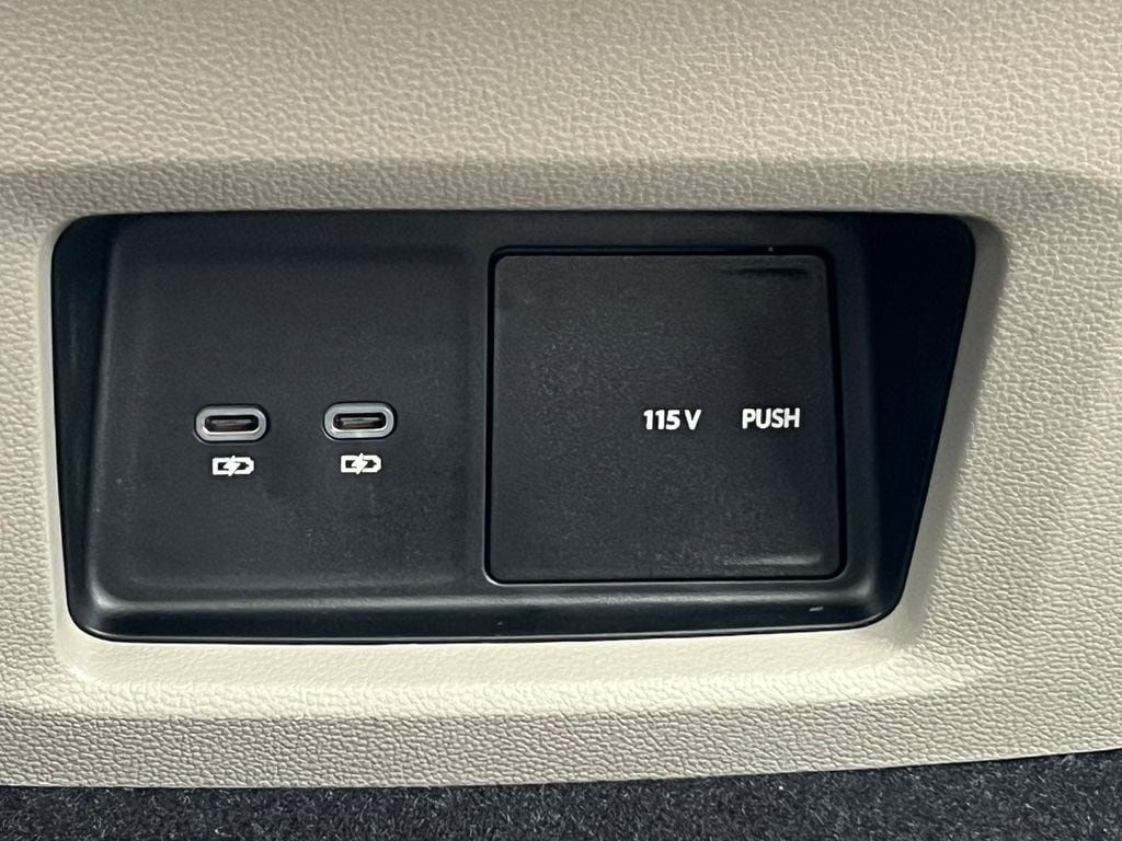 New 2025 Volkswagen Atlas SEL Premium R-Line AWD/4WD image 37