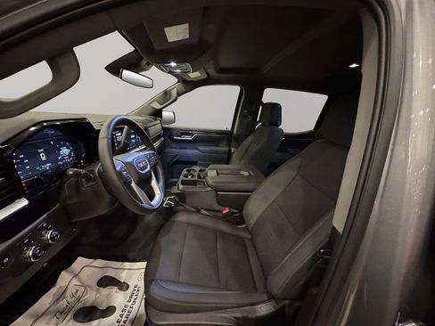 Certified 2025 GMC Sierra 1500 Elevation image 11