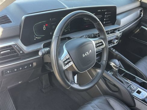 Certified 2024 Kia Telluride EX X-Line image 17