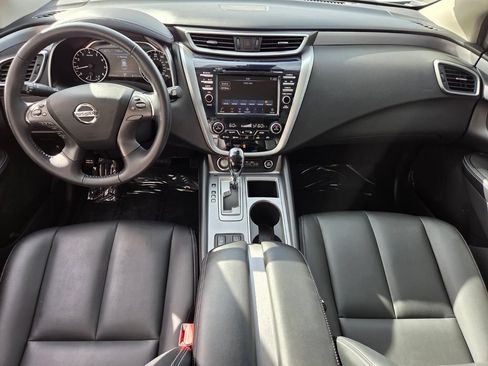 Used 2022 Nissan Murano SV w/ SV Midnight Edition Package FWD image 17