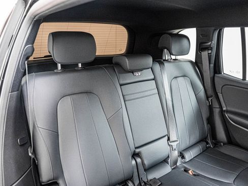 Certified 2023 Mercedes-Benz EQB 300 4MATIC w/ Exclusive Package image 10