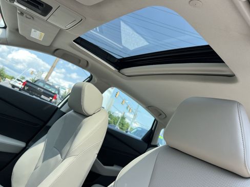 Used 2023 Honda Accord Touring image 23