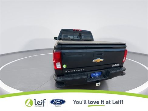 Used 2018 Chevrolet Silverado 1500 High Country image 9