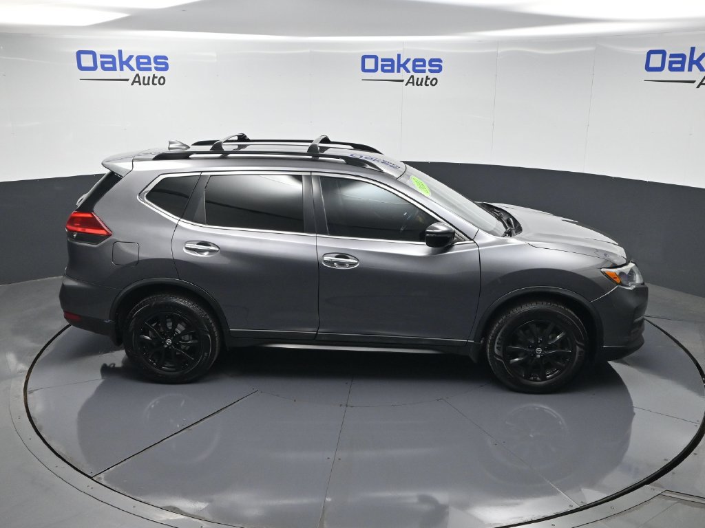 Used 2017 Nissan Rogue SV w/ Midnight Edition AWD/4WD image 52