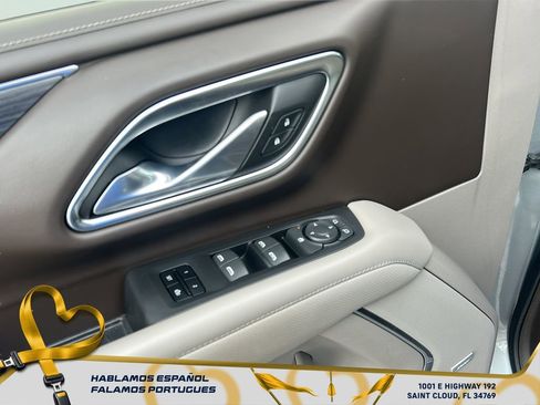 Used 2023 GMC Yukon SLT image 13