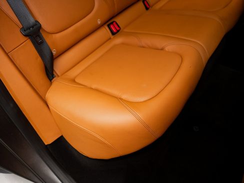 Used 2021 Aston Martin DBX image 62