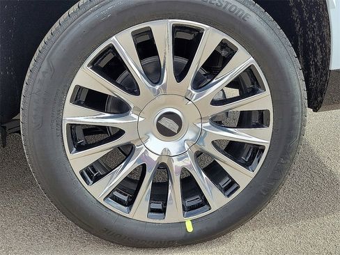 New 2026 Cadillac Escalade Platinum Luxury w/ LPO, Floor Liner Package image 10