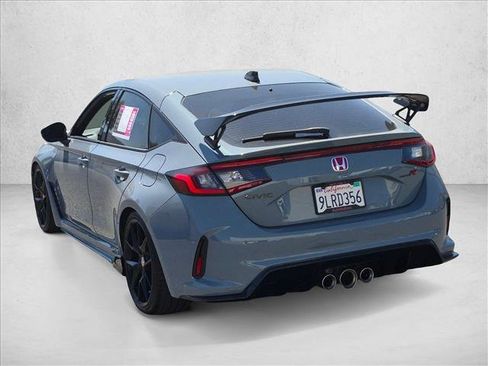 Used 2024 Honda Civic Type R image 8