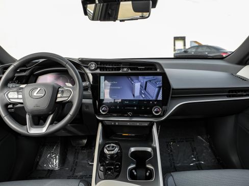 Used 2023 Lexus RZ 450e Premium image 14