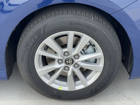 Used 2026 Toyota Camry LE image 15