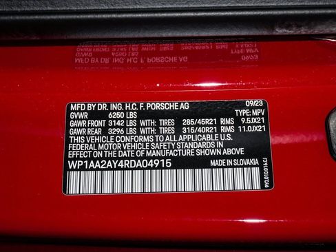 Certified 2024 Porsche Cayenne image 30