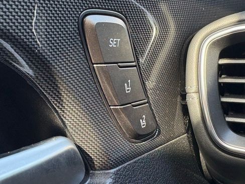 Used 2022 Hyundai Santa Fe Limited image 26