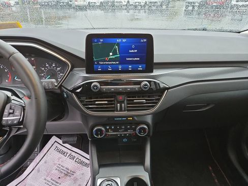 Used 2022 Ford Escape SEL w/ SEL Stealth AWD Package image 15