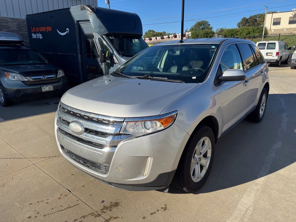 Used 2013 Ford Edge SEL FWD image 3
