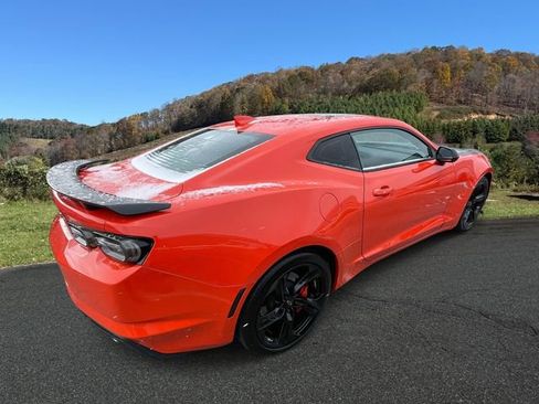 Used 2021 Chevrolet Camaro SS image 7