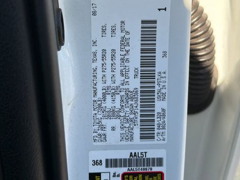 Used 2018 Toyota Tundra Limited w/ Limited Premium Package AWD/4WD image 28