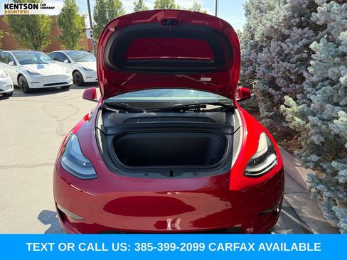Used 2022 Tesla Model Y Performance AWD/4WD image 32