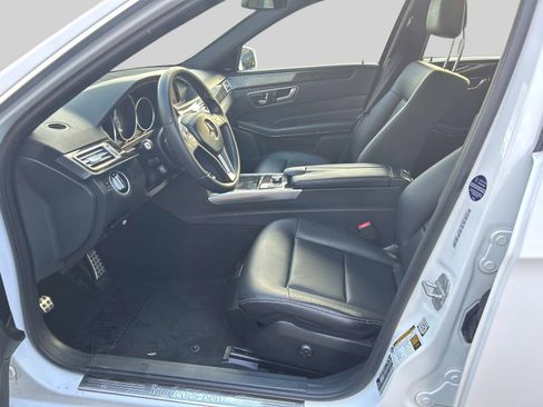 Used 2016 Mercedes-Benz E 350 Sedan image 11