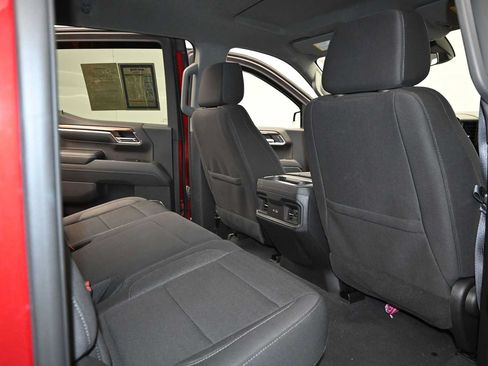 Used 2024 Chevrolet Silverado 1500 LT Trail Boss w/ LPO, Dark Essentials Package AWD/4WD image 25