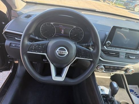 Used 2020 Nissan Altima 2.5 S image 11