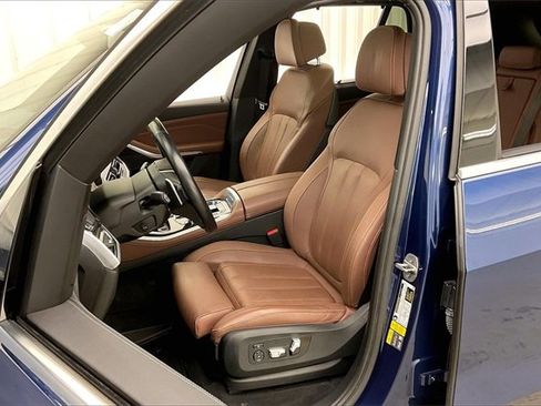 Used 2021 BMW X5 xDrive45e w/ Executive Package 2 image 8