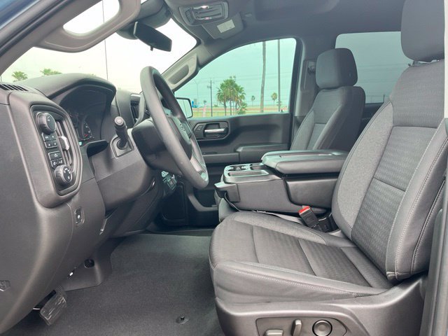 Used 2024 Chevrolet Silverado 1500 Custom Trail Boss w/ Turbomax Blackout Package AWD/4WD image 19
