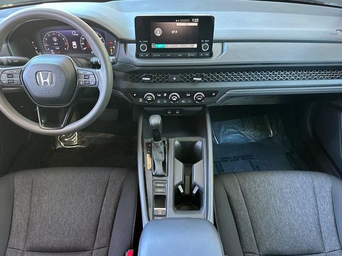 Used 2023 Honda Accord EX image 16