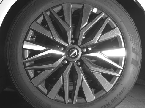 Used 2025 Nissan Altima 2.5 SV image 14