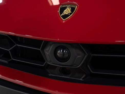 Used 2021 Lamborghini Urus AWD/4WD image 17
