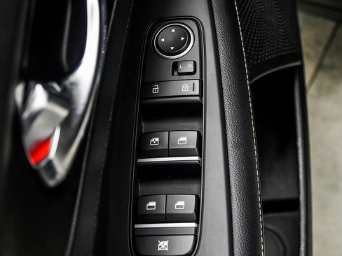 Used 2024 Kia Forte GT-Line w/ GT-Line Premium Package image 32