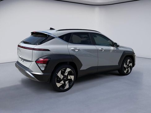 New 2026 Hyundai Kona Limited FWD image 5