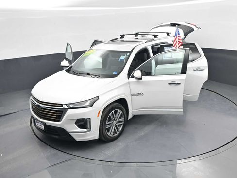 Used 2023 Chevrolet Traverse High Country AWD/4WD image 48