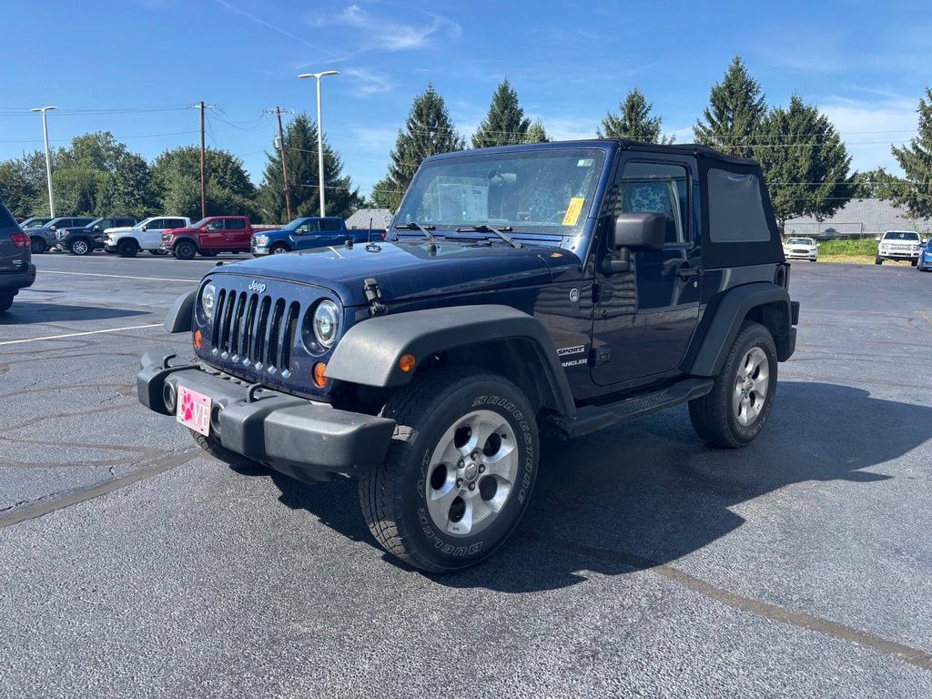 Used 2013 Jeep Wrangler Sport AWD/4WD image 9