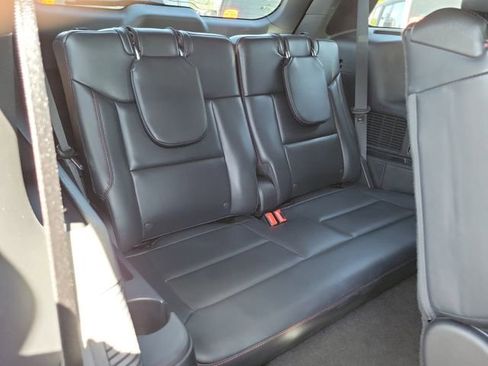 Used 2025 Ford Explorer ST-Line RWD image 21