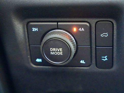 Used 2025 Ford Expedition Max Platinum w/ Driver's Package image 25