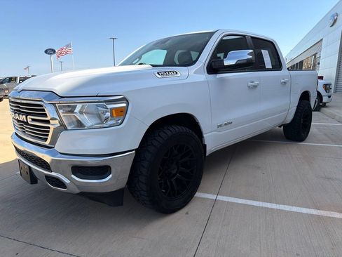 Used 2023 RAM 1500 Laramie AWD/4WD image 7