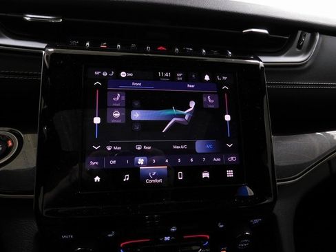 Used 2022 Jeep Grand Cherokee L Laredo image 31