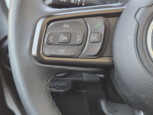 Used 2025 Jeep Wrangler Unlimited Sport AWD/4WD image 25