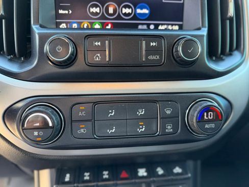 Used 2019 Chevrolet Colorado ZR2 AWD/4WD image 24
