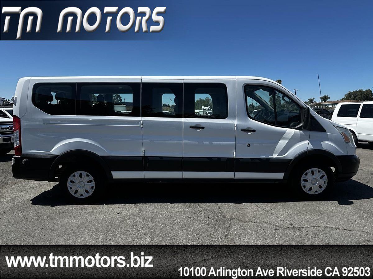 Used 2016 Ford Transit 350 XLT RWD image 3