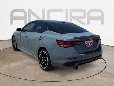 Used 2025 Nissan Sentra SR FWD image 8