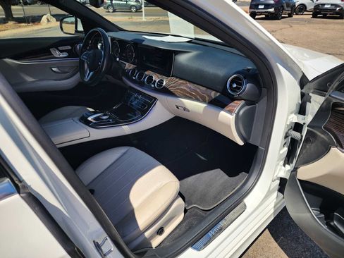 Used 2019 Mercedes-Benz E 300 w/ Premium 1 Package image 14
