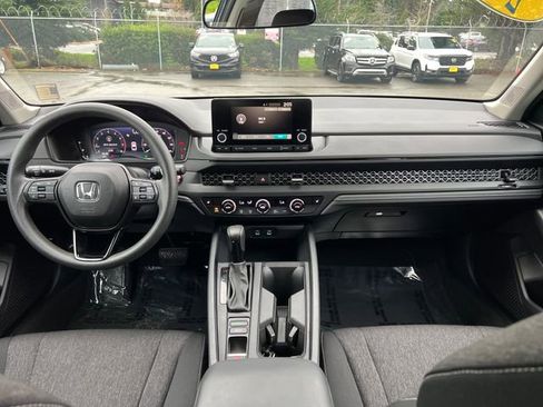 Used 2024 Honda Accord EX image 12