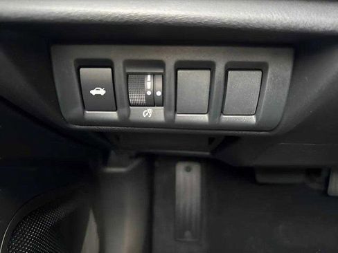 Used 2025 Subaru Legacy Premium image 7