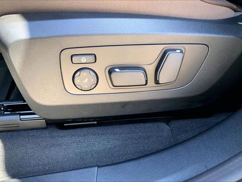 New 2026 BMW X3 xDrive30 AWD/4WD image 16