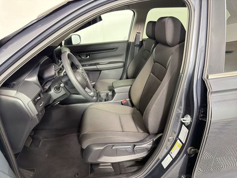 Used 2025 Honda CR-V LX image 5
