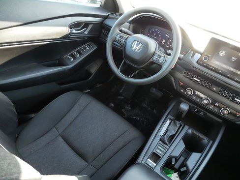 Certified 2024 Honda Accord EX image 9