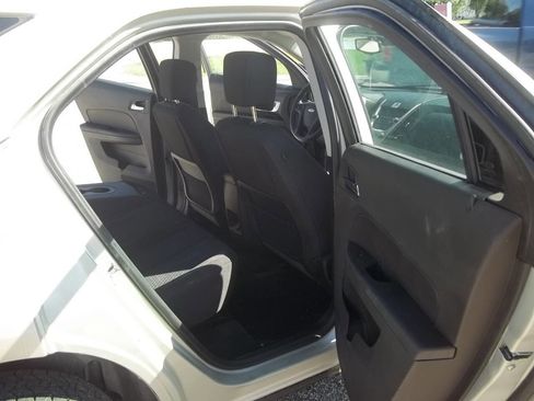 Used 2015 Chevrolet Equinox LS image 11