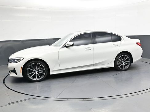 Used 2019 BMW 330i Sedan w/ Driving Assistance Package image 7