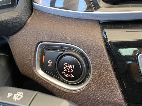 Used 2018 BMW X1 xDrive28i AWD/4WD image 15